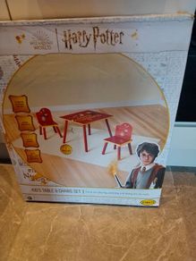 kids Harry Potter table and chairs