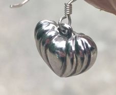 Vintage Sterling Silver Love heart earrings