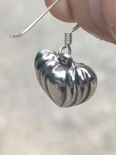 Vintage Sterling Silver Love heart earrings