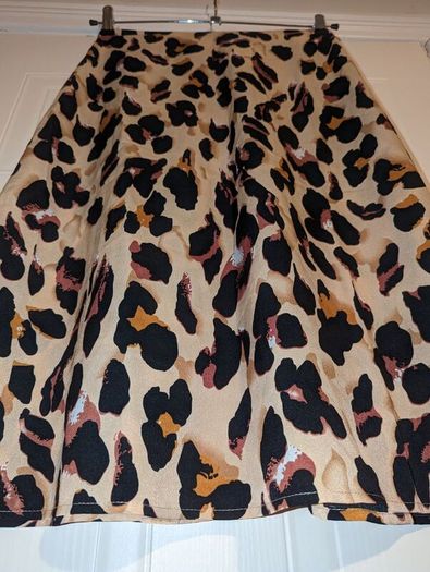 Perfect for Summer. beautiful leopard print, bias cut, midi skirt from Boohoo