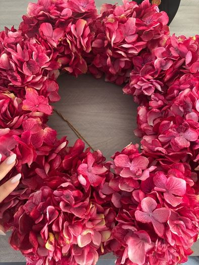 Large Luxury Pink Hydrangea Wreath  Full Vibrant
