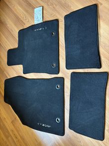 Lexus CT200h Textite Carpet Floor Set