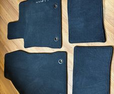 Lexus CT200h Textite Carpet Floor Set