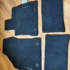 Lexus CT200h Textite Carpet Floor Set