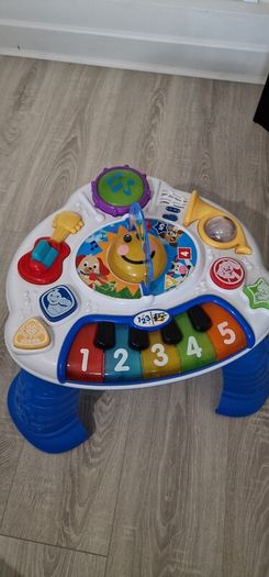 Baby Einstein Discovering Music Activity Table