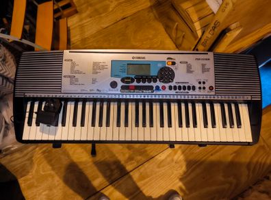 Yamaha Keyboard