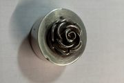 1978 London solid silver pill box