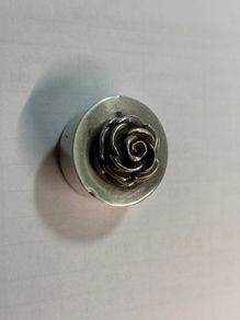 1978 London solid silver pill box