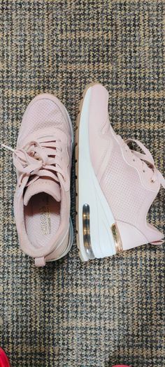 Sketchers blush pink chunky trainers