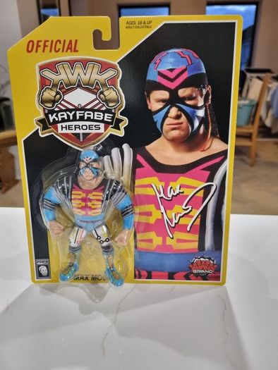 KWK 2025 Kayfabe Heroes Max Moon