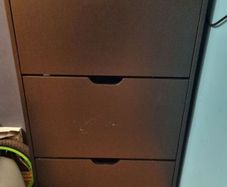 Shoe cabinet