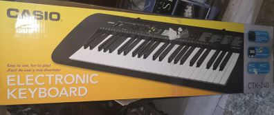 CASIO CTK 240 electronic keyboard