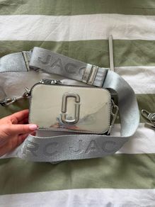 Marc Jacobs snapshot bag, purse and bag charm excellent condition