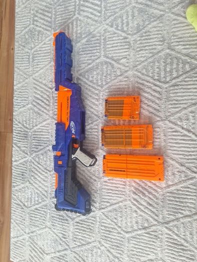 nerf gun