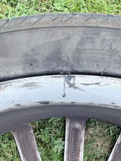 19" Genuine Amg Mercedes Wheel