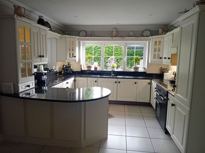 Kitchen for sale Munster Area