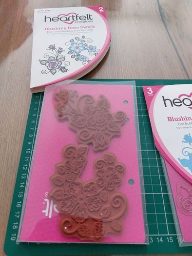 Heartfelt stamps and dies set- blushing rose swirls