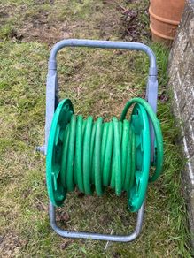 Hose reel