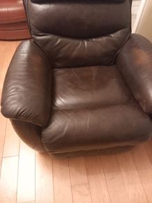 Leather recliner