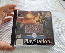 Medal of Honor Underground PlayStation1 Ps1 PlayStation2 Ps2 Games Original
