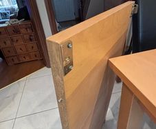Extendable kitchen table and 6 chairs