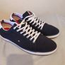 Tommy Hilfiger trainers Eur 42 Image 8