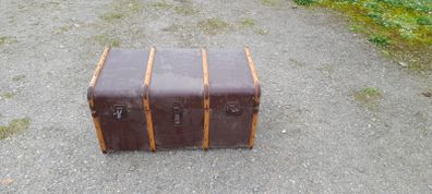 Travel chest