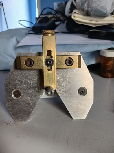 Stewmac Router attachment + guide