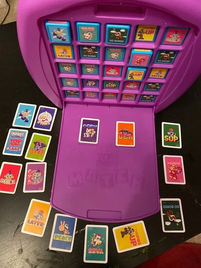 Fingerlings Match Boardgame