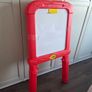 Crayola Easel Image 2