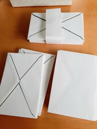 Mourning envelopes
