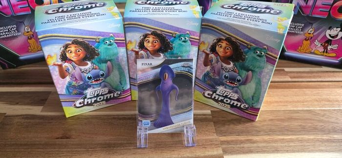 Topps Disney Chrome 2025