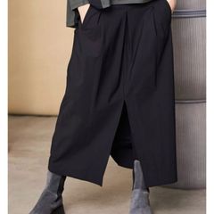Naya Front Pleated Skirt
