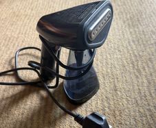 Clothes steamer