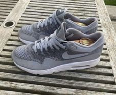 Nike flyknit air max 1