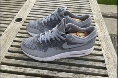 Nike flyknit air max 1