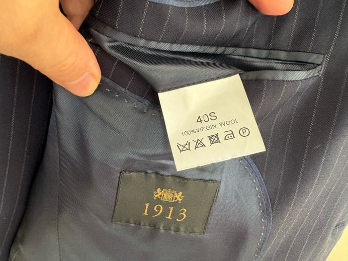 Hawes & Curtis 1913 navy Suit 40S