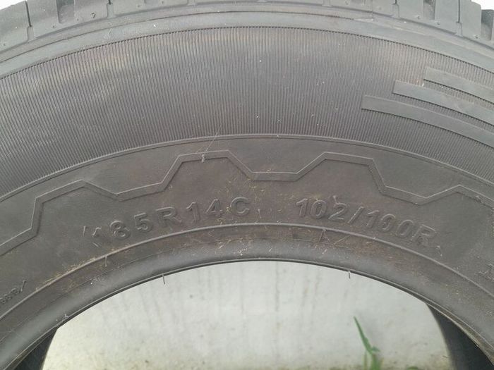 Set of 2 NEW Tyres 185R14C 102/100R and Tubes