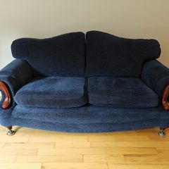 Couch and two armchairs