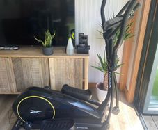 Reebok cross trainer
