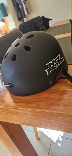Skate/ bike helmet with pads