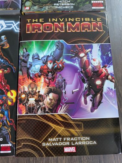Marvel Hardcover Comic Book Lot Infinity Wars Age of Ultron Cataclysm Iron Man