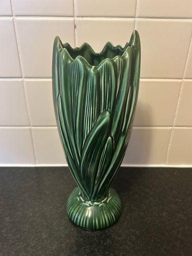 Sylvac Green Vase