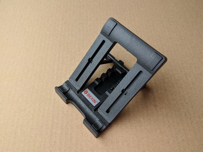 Smartphone and tablet stand