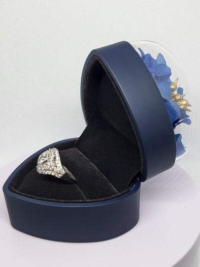 Heart Ring Box (Size 7x7x7 cm)