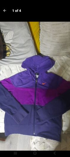 girls purple and pink Nike hoody