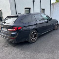 BMW 5-Series 2021