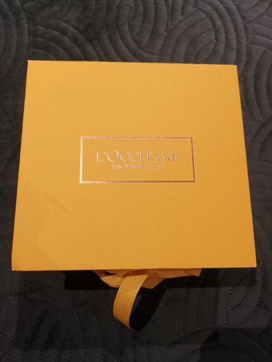 L'occitane shower gel 250ml and hand creams