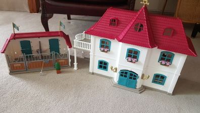 Schleich stables
