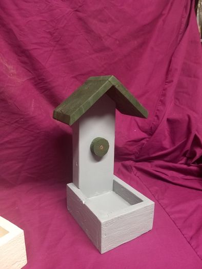 Bird feeders And Bitd houses